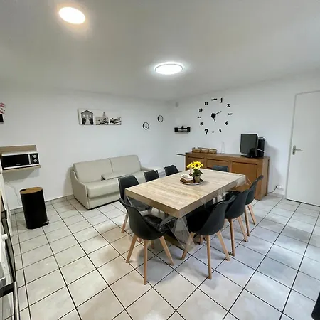 La Paree, Piscine, Proche Et Centre Casa vacanze
