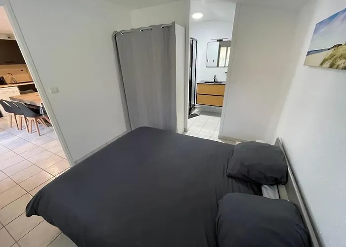 La Paree, Piscine, Proche Et Centre